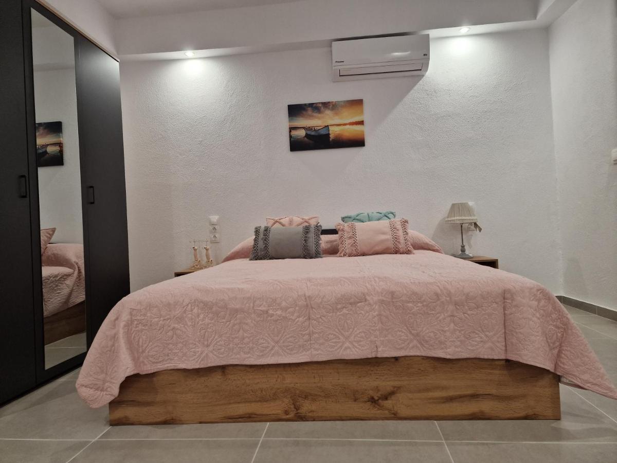 Το Στενάκι Apartment Skiathos Exterior foto