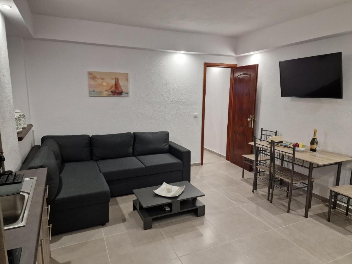 Το Στενάκι Apartment Skiathos Exterior foto