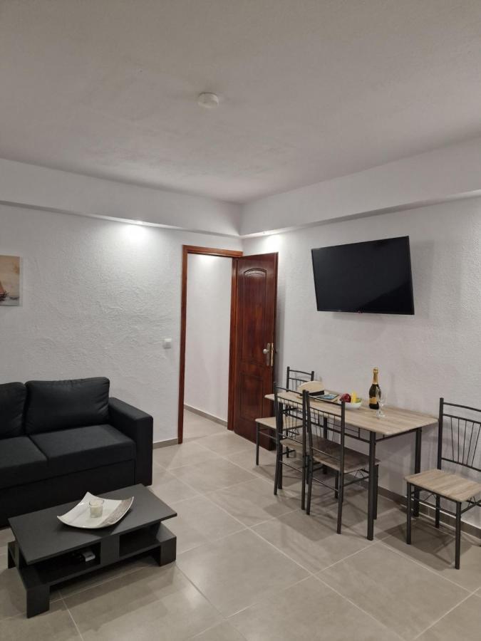 Το Στενάκι Apartment Skiathos Exterior foto