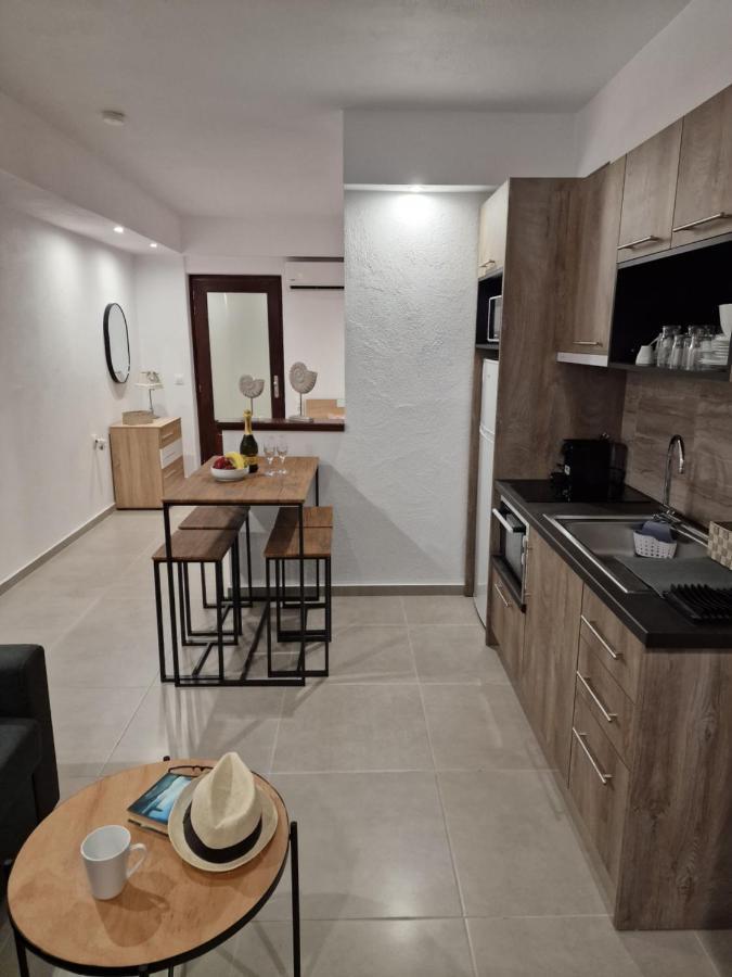 Το Στενάκι Apartment Skiathos Exterior foto